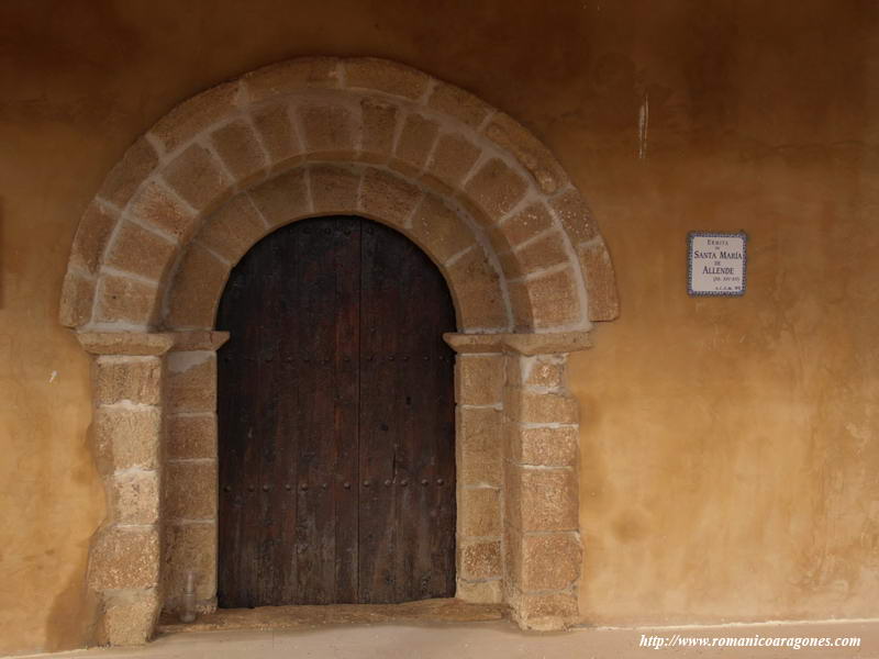 DETALLE DE LA PORTADA